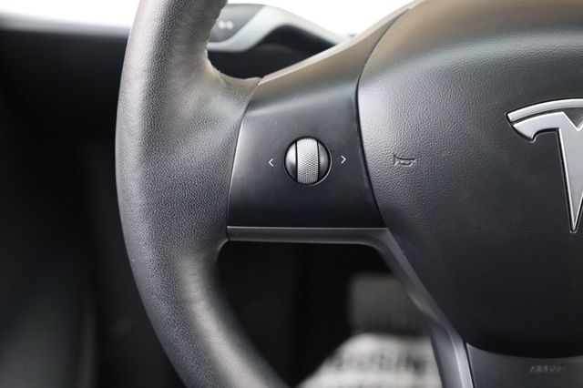 2021 Tesla Model Y Long Range AWD - 22969273 - 27