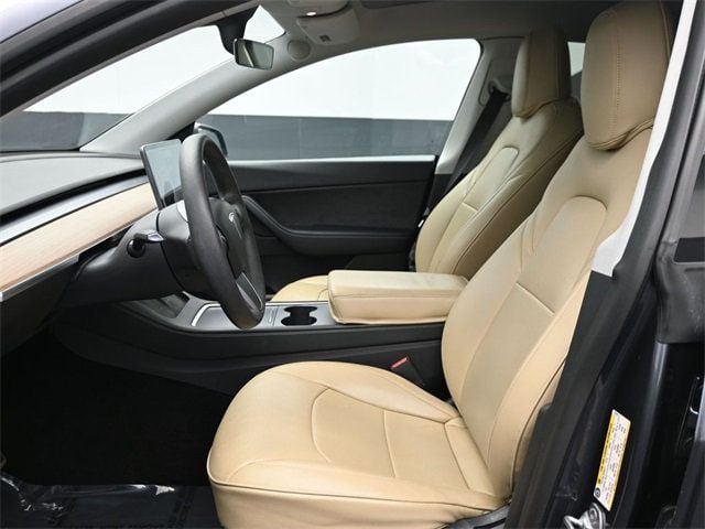 2021 Tesla Model Y Long Range AWD - 22957365 - 9