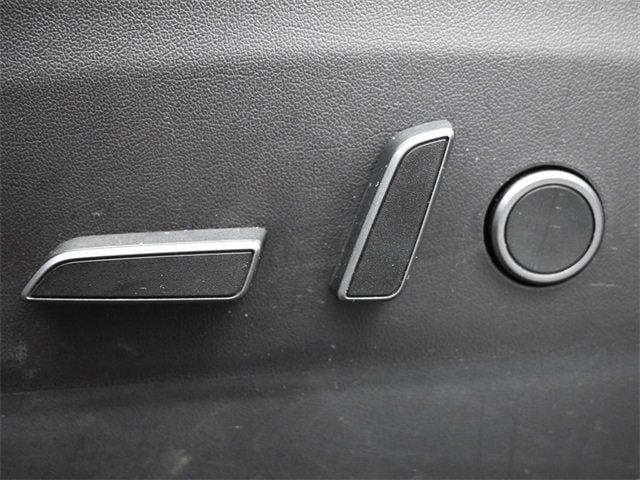 2021 Tesla Model Y Long Range AWD - 22957365 - 10