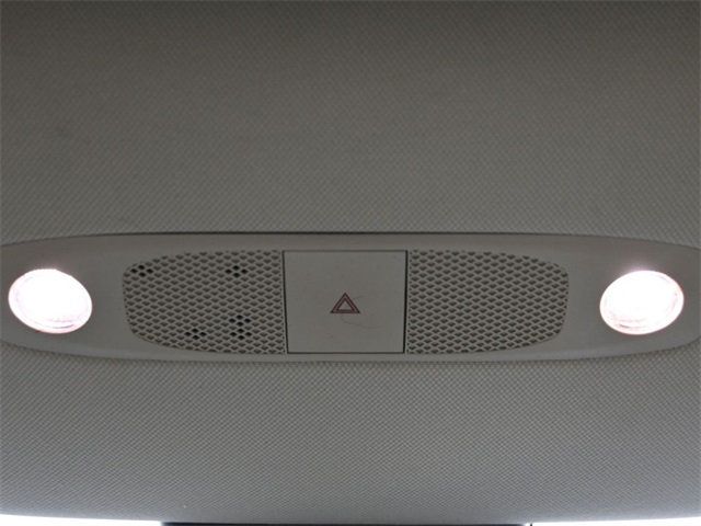 2021 Tesla Model Y Long Range AWD - 22957365 - 16