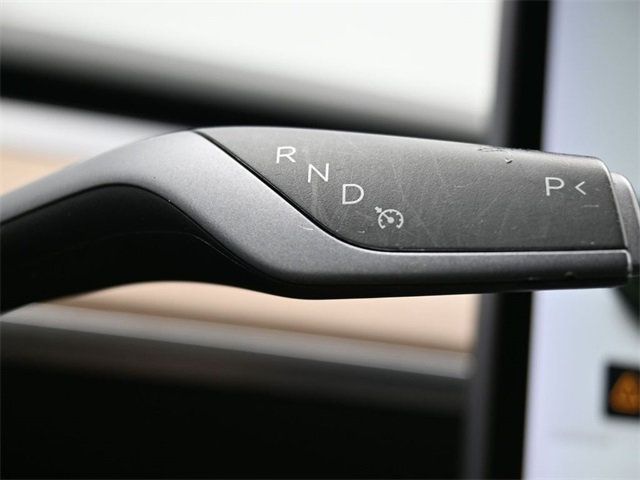 2021 Tesla Model Y Long Range AWD - 22957365 - 20