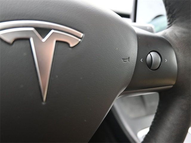 2021 Tesla Model Y Long Range AWD - 22957365 - 22