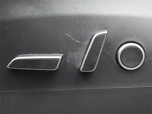 2021 Tesla Model Y Long Range AWD - 22976325 - 11