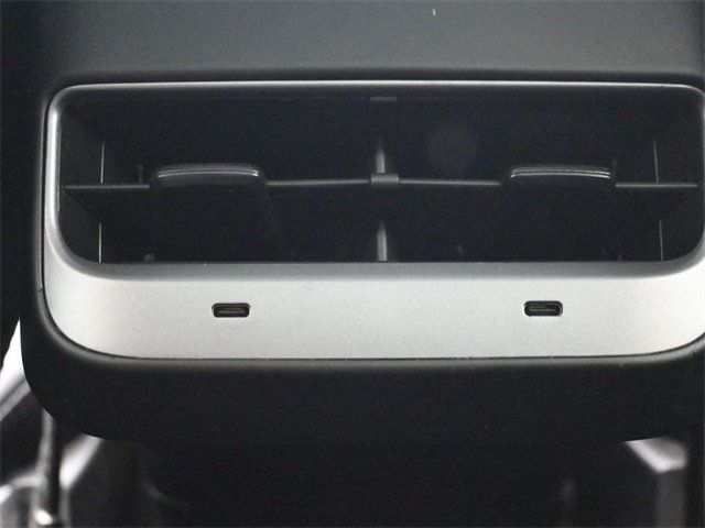 2021 Tesla Model Y Long Range AWD - 22976325 - 14