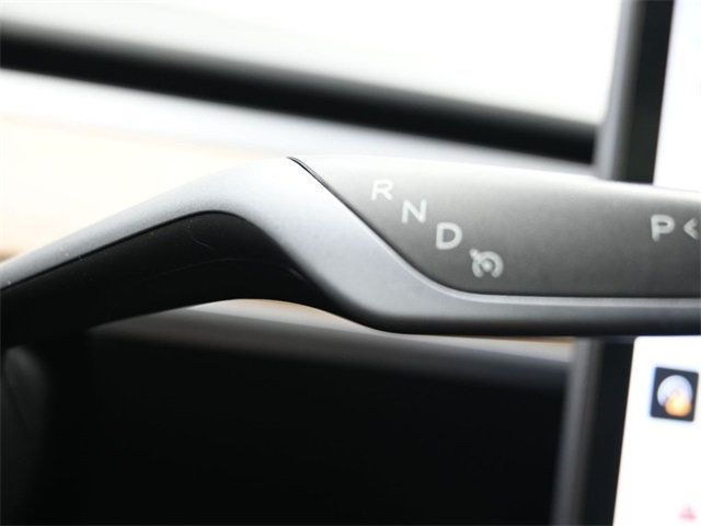 2021 Tesla Model Y Long Range AWD - 22976325 - 23