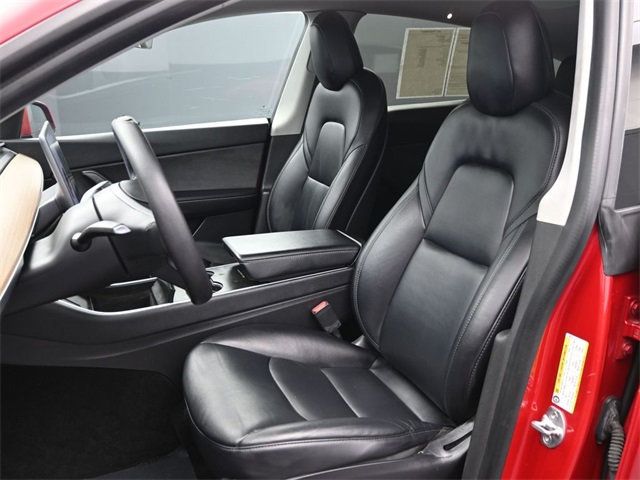 2021 Tesla Model Y Long Range AWD - 22976325 - 8