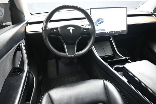 2021 Tesla Model Y Long Range AWD - 23023303 - 11