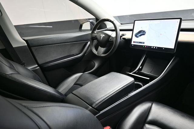 2021 Tesla Model Y Long Range AWD - 23023303 - 12