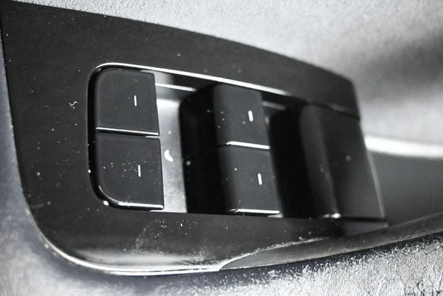 2021 Tesla Model Y Long Range AWD - 23023303 - 17