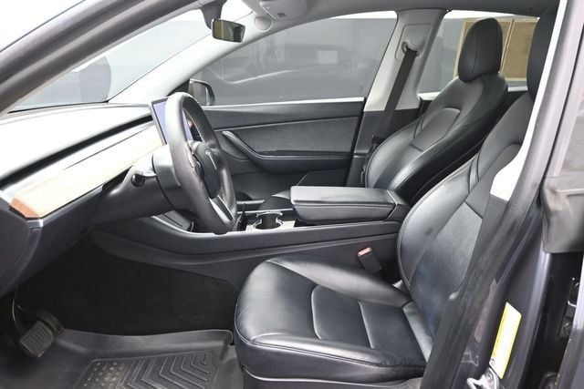 2021 Tesla Model Y Long Range AWD - 23023303 - 5