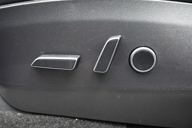 2021 Tesla Model Y Long Range AWD - 23023303 - 7
