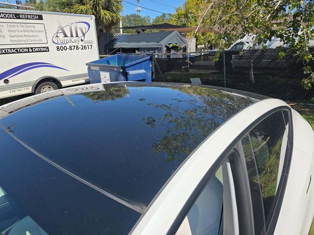 2021 Tesla Model Y Long Range AWD - 23095837 - 14