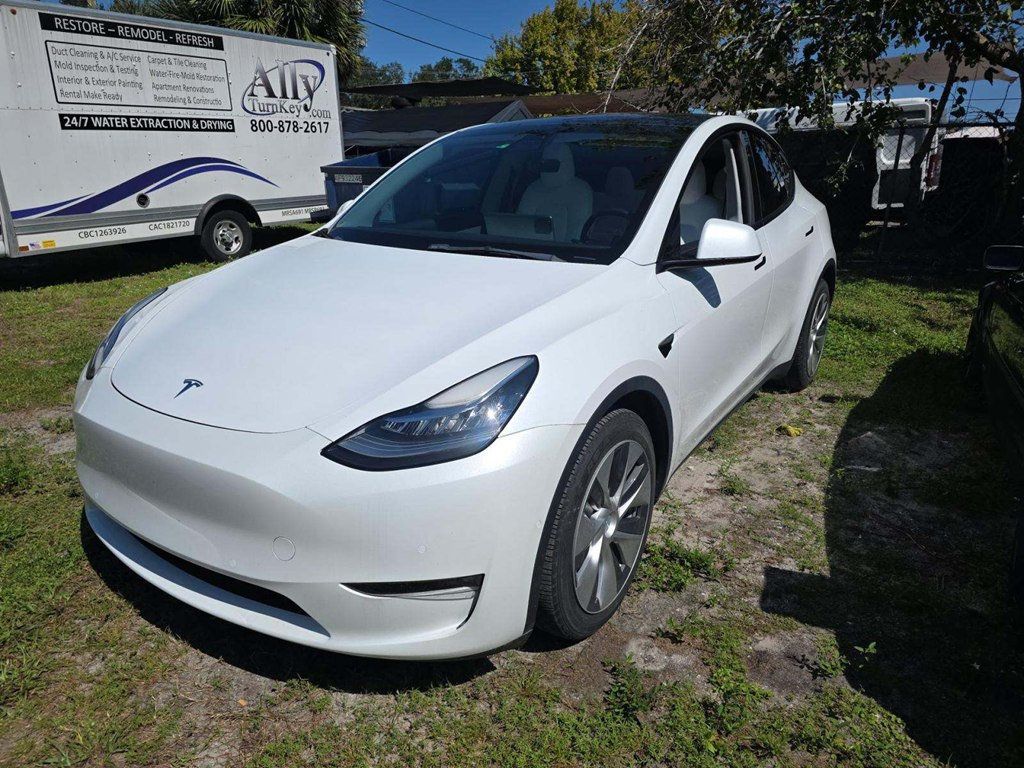 2021 Tesla Model Y Long Range AWD - 23095837 - 2