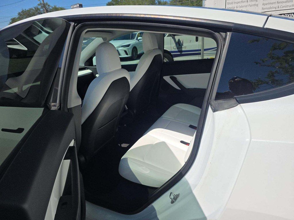 2021 Tesla Model Y Long Range AWD - 23095837 - 8