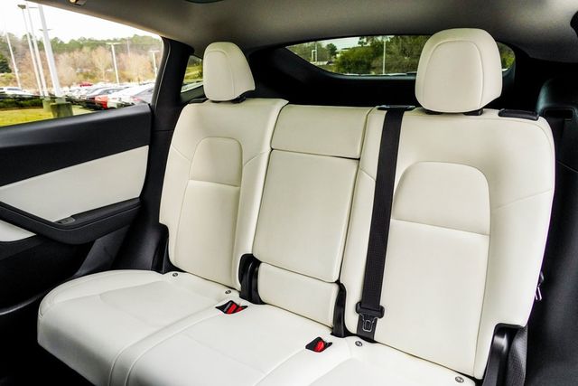 2021 Tesla Model Y Long Range AWD - 22985823 - 34