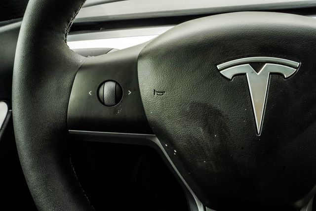 2021 Tesla Model Y Long Range AWD - 23015452 - 27