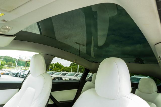 2021 Tesla Model Y Long Range AWD - 23015452 - 35