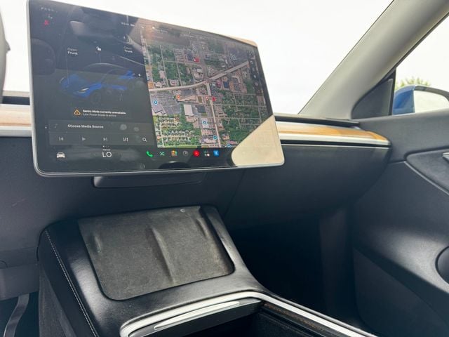 2021 Tesla Model Y Long Range AWD - 23032418 - 10