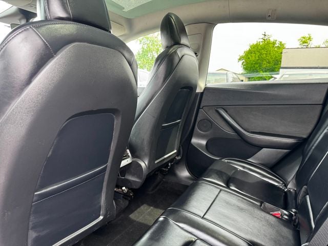 2021 Tesla Model Y Long Range AWD - 23032418 - 13