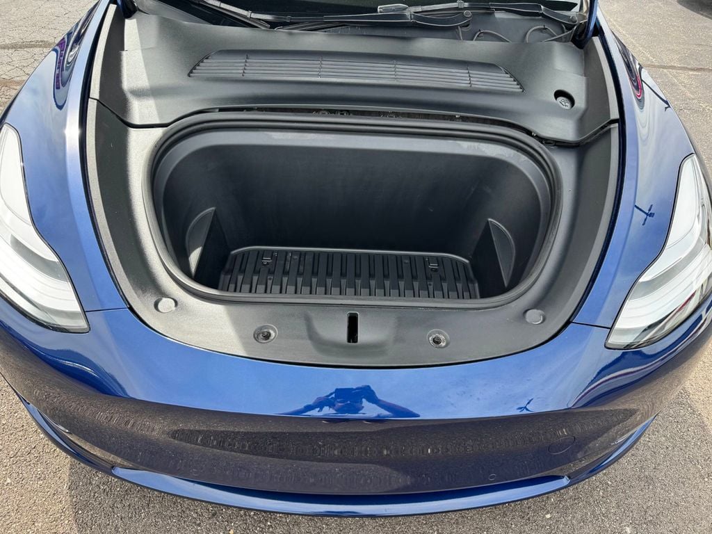 2021 Tesla Model Y Long Range AWD - 23032418 - 2