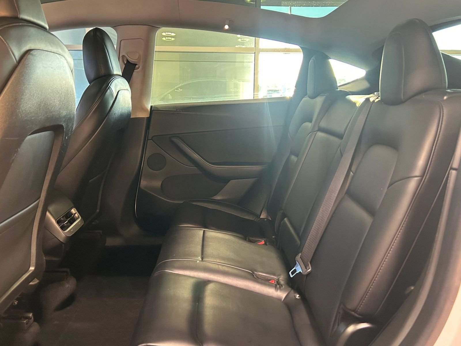 2021 Tesla Model Y Long Range photo 18