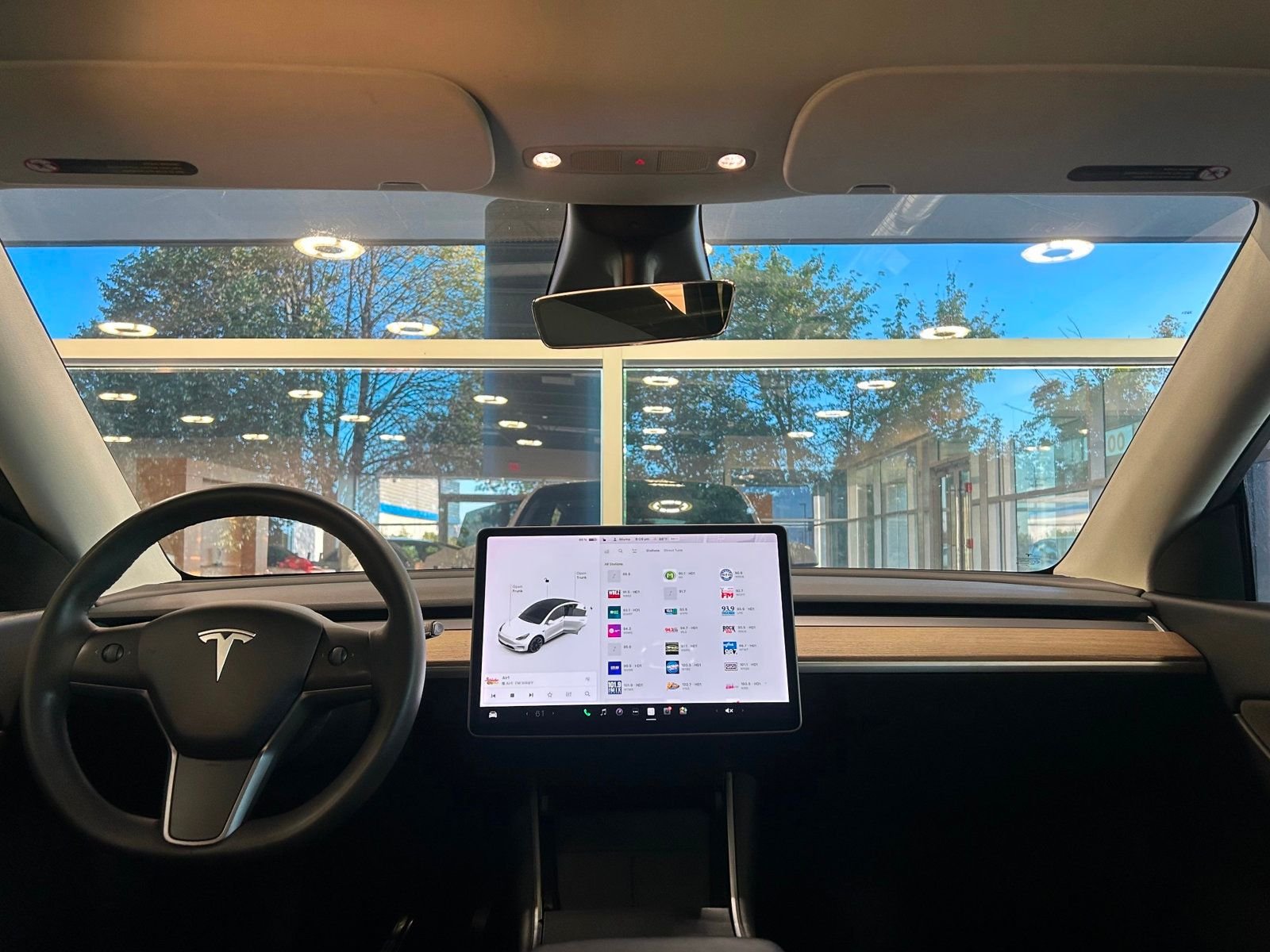 2021 Tesla Model Y Long Range photo 35