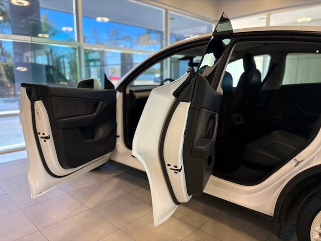 2021 Tesla Model Y Long Range AWD - 22928000 - 17