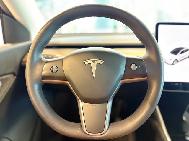 2021 Tesla Model Y Long Range AWD - 22928000 - 24