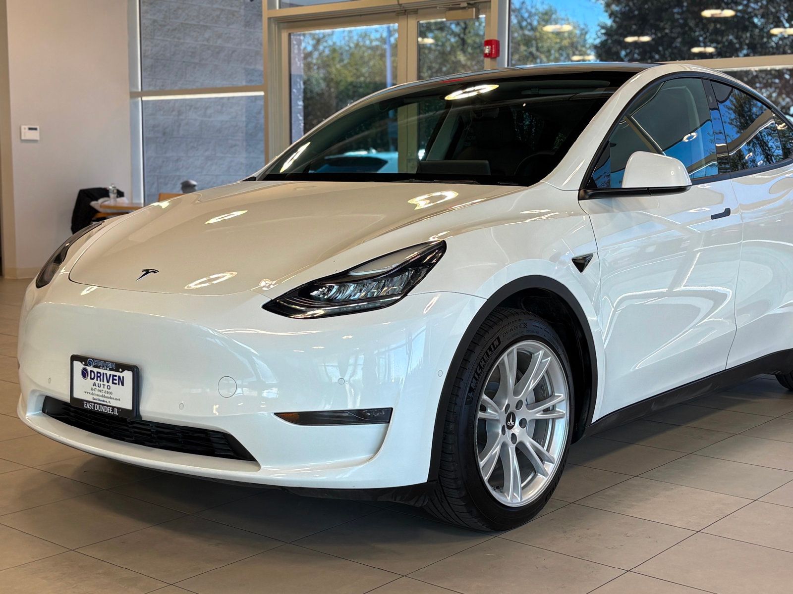 2021 Tesla Model Y Long Range photo 3