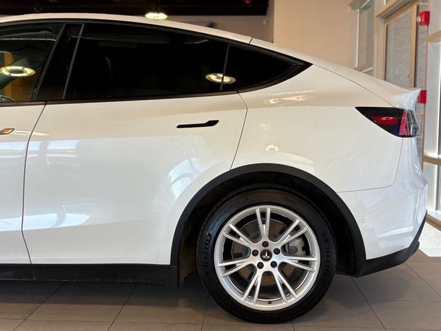 2021 Tesla Model Y Long Range AWD - 22928000 - 8