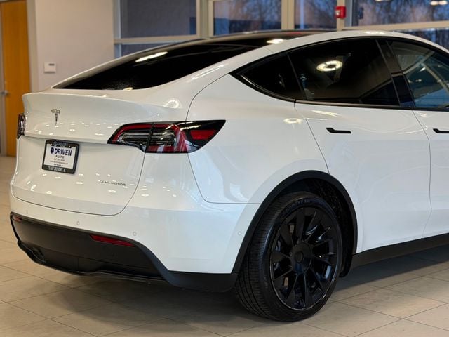 2021 Tesla Model Y Long Range AWD - 22995792 - 12