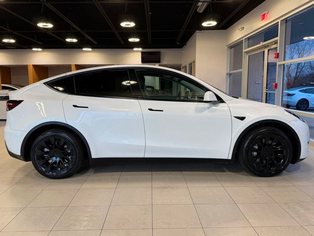 2021 Tesla Model Y Long Range AWD - 22995792 - 16