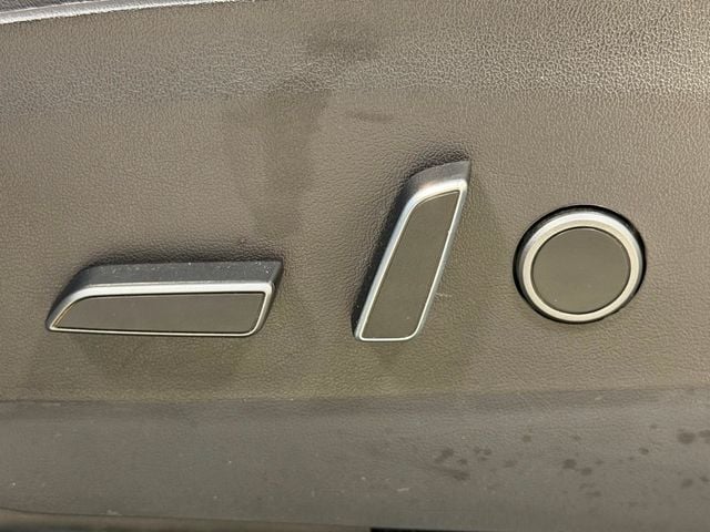 2021 Tesla Model Y Long Range AWD - 22995792 - 20