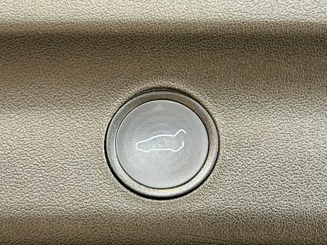 2021 Tesla Model Y Long Range AWD - 22998602 - 33