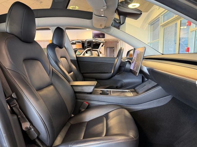 2021 Tesla Model Y Long Range AWD - 23035629 - 13