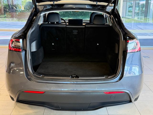 2021 Tesla Model Y Long Range AWD - 23035629 - 33