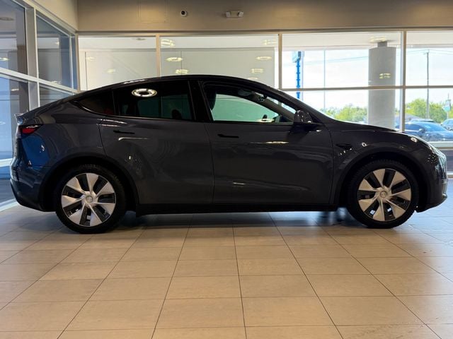 2021 Tesla Model Y Long Range AWD - 23035629 - 7