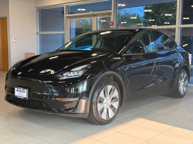 2021 Tesla Model Y Long Range AWD - 23059799 - 3