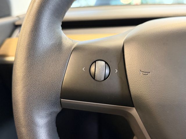 2021 Tesla Model Y Long Range AWD - 23067038 - 14