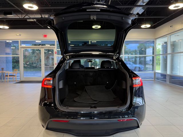 2021 Tesla Model Y Long Range AWD - 23067038 - 26