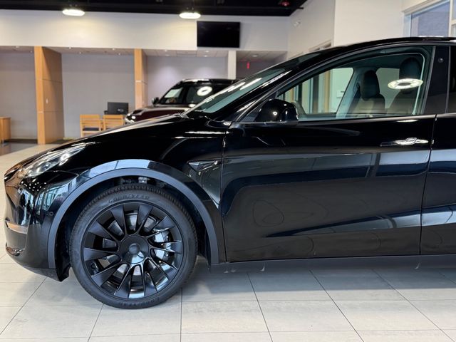 2021 Tesla Model Y Long Range AWD - 23067038 - 7