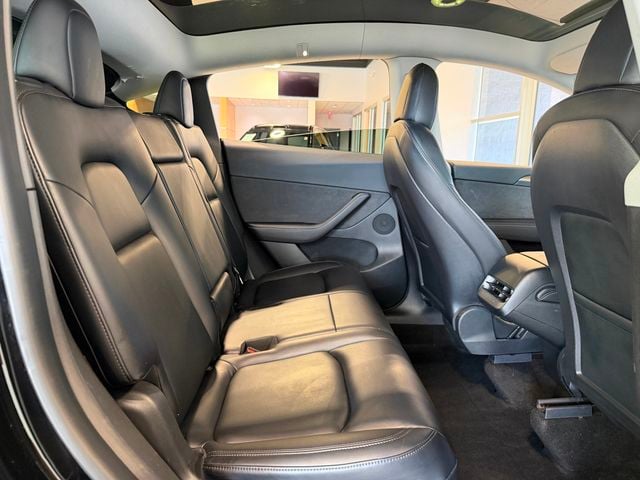 2021 Tesla Model Y Long Range AWD - 23071382 - 11