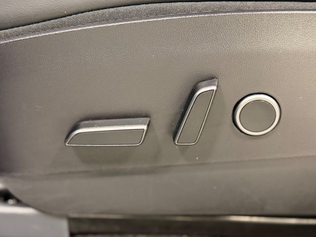 2021 Tesla Model Y Long Range AWD - 23083449 - 18