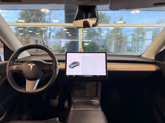 2021 Tesla Model Y Long Range AWD - 23083449 - 34