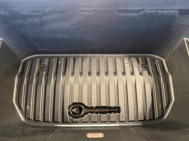 2021 Tesla Model Y Long Range AWD - 23083449 - 37