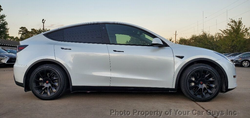 2021 Tesla Model Y Long Range AWD - 22946209 - 10