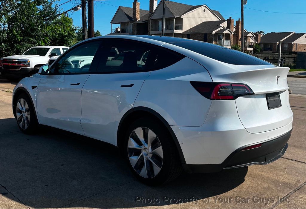 2021 Tesla Model Y Long Range AWD - 23033224 - 9