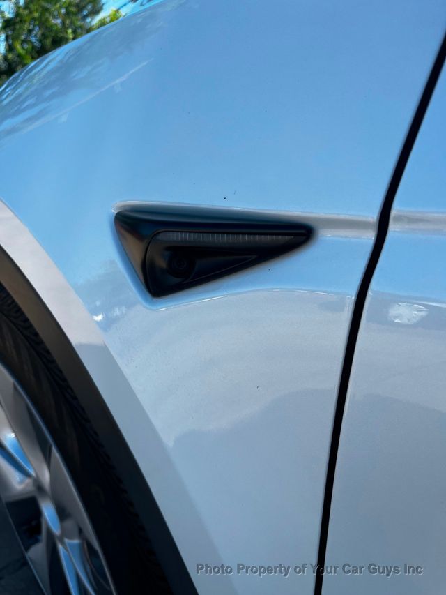 2021 Tesla Model Y Long Range AWD - 23033224 - 25