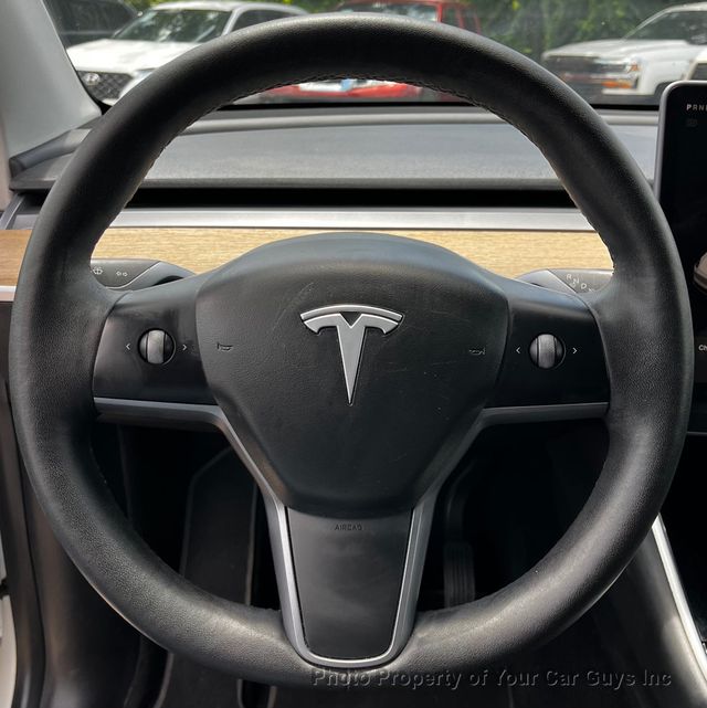 2021 Tesla Model Y Long Range AWD - 23059784 - 22