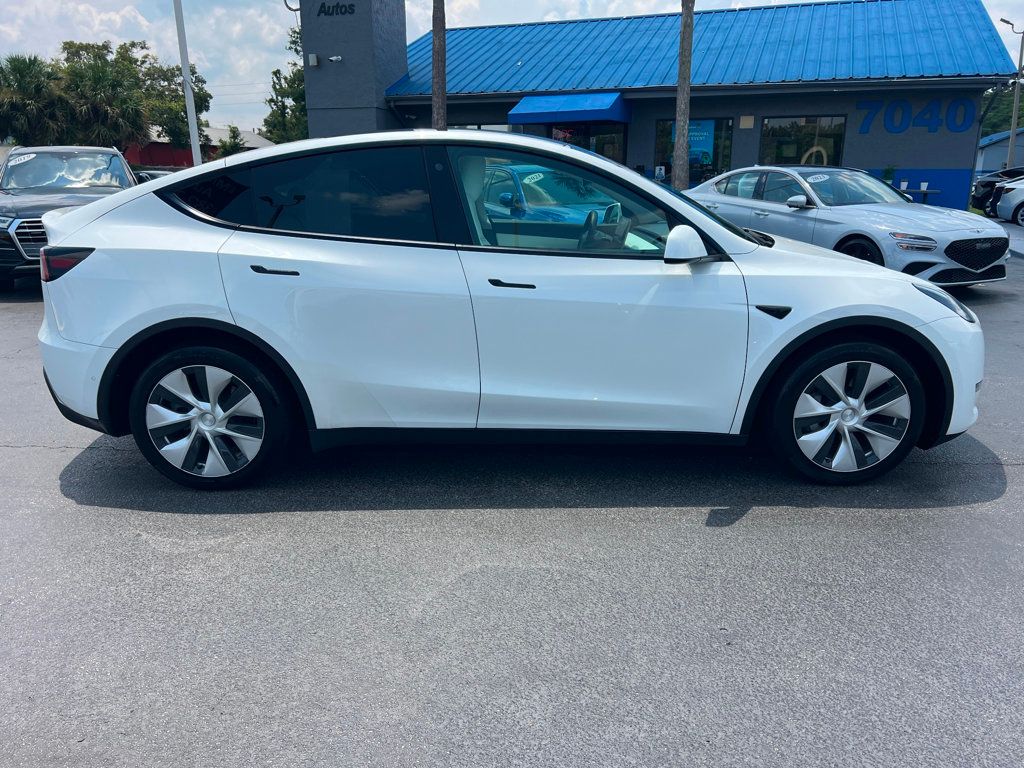 2021 Tesla Model Y Long Range AWD - 22545319 - 3